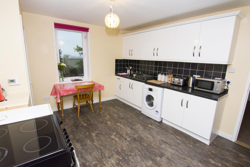 Bayview Self-Catering, Lerwick Villa ภายนอก รูปภาพ